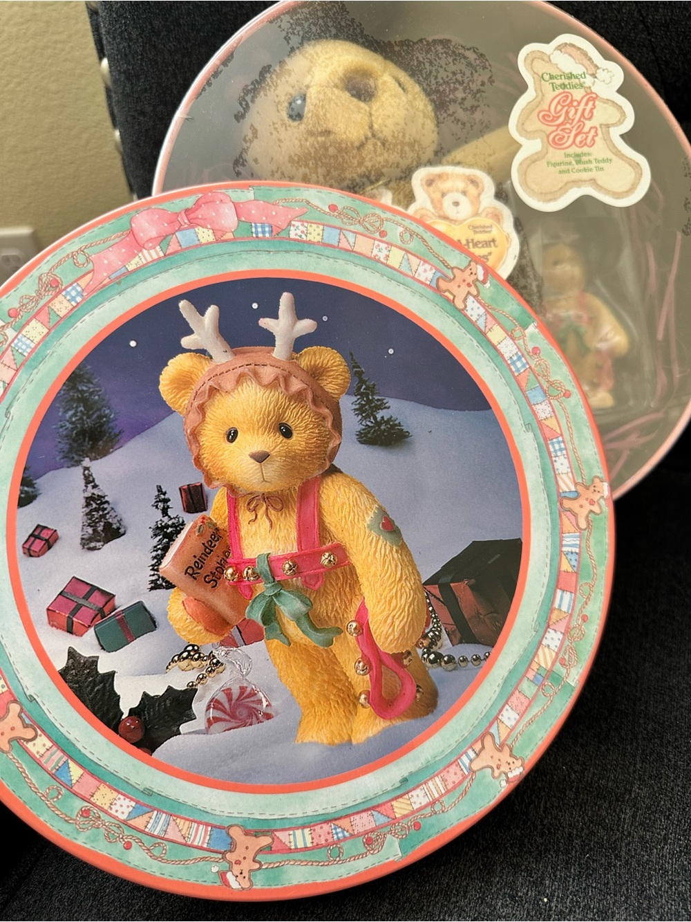 Vintage 1999 Cherished Teddies Holiday Collectible Tin 1st in Series